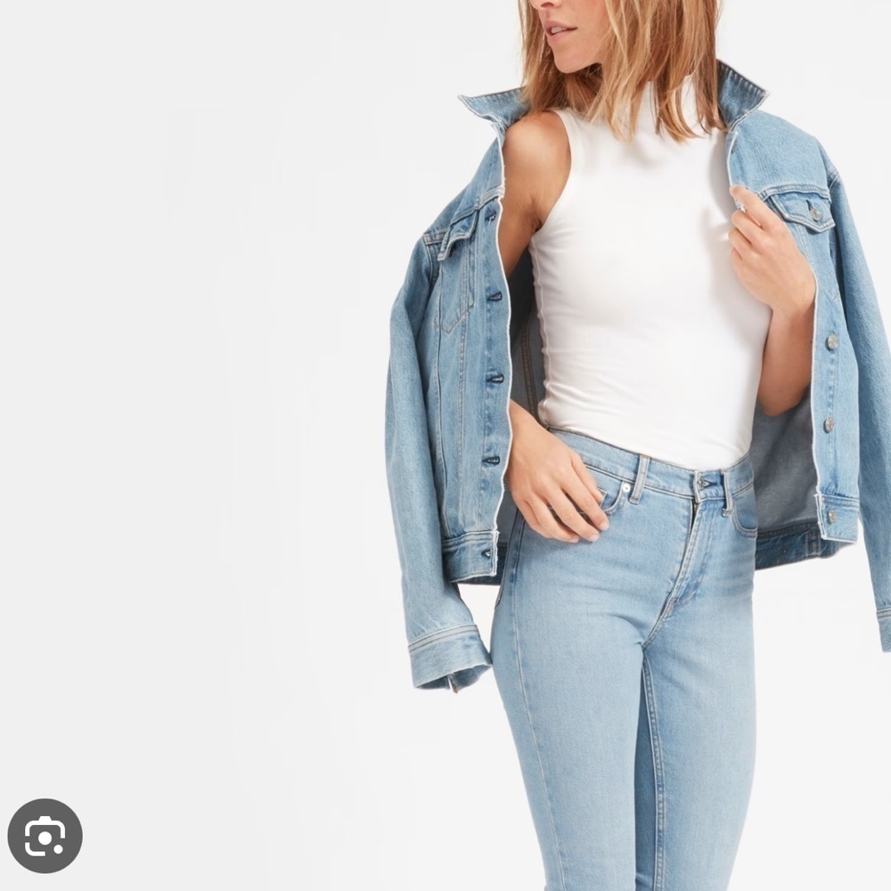 Everlane high rise blue ankle denim jeans. Size 25